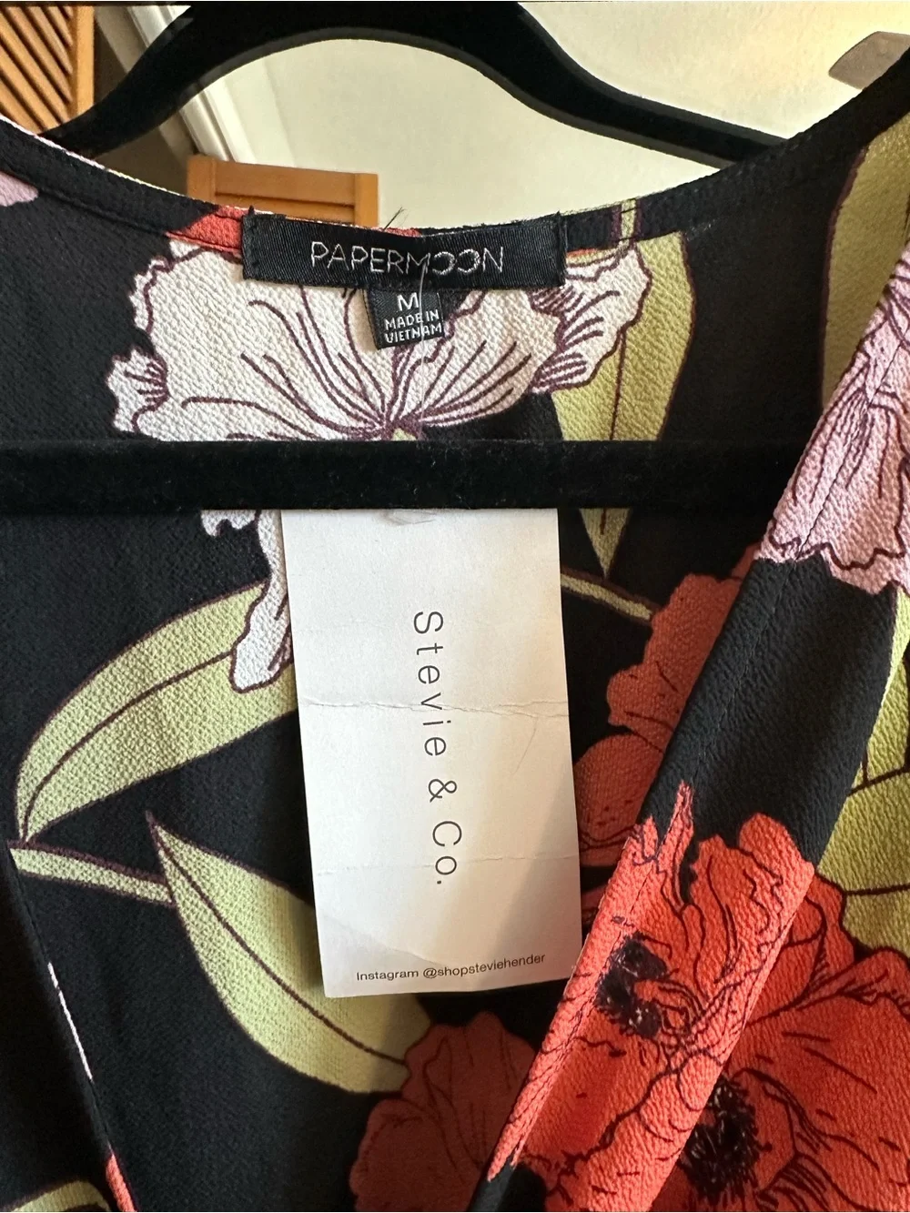 Papermoon Floral Wrap Dress Stevie & Co Black Red Boho Size Medium - Picture 4 of 4